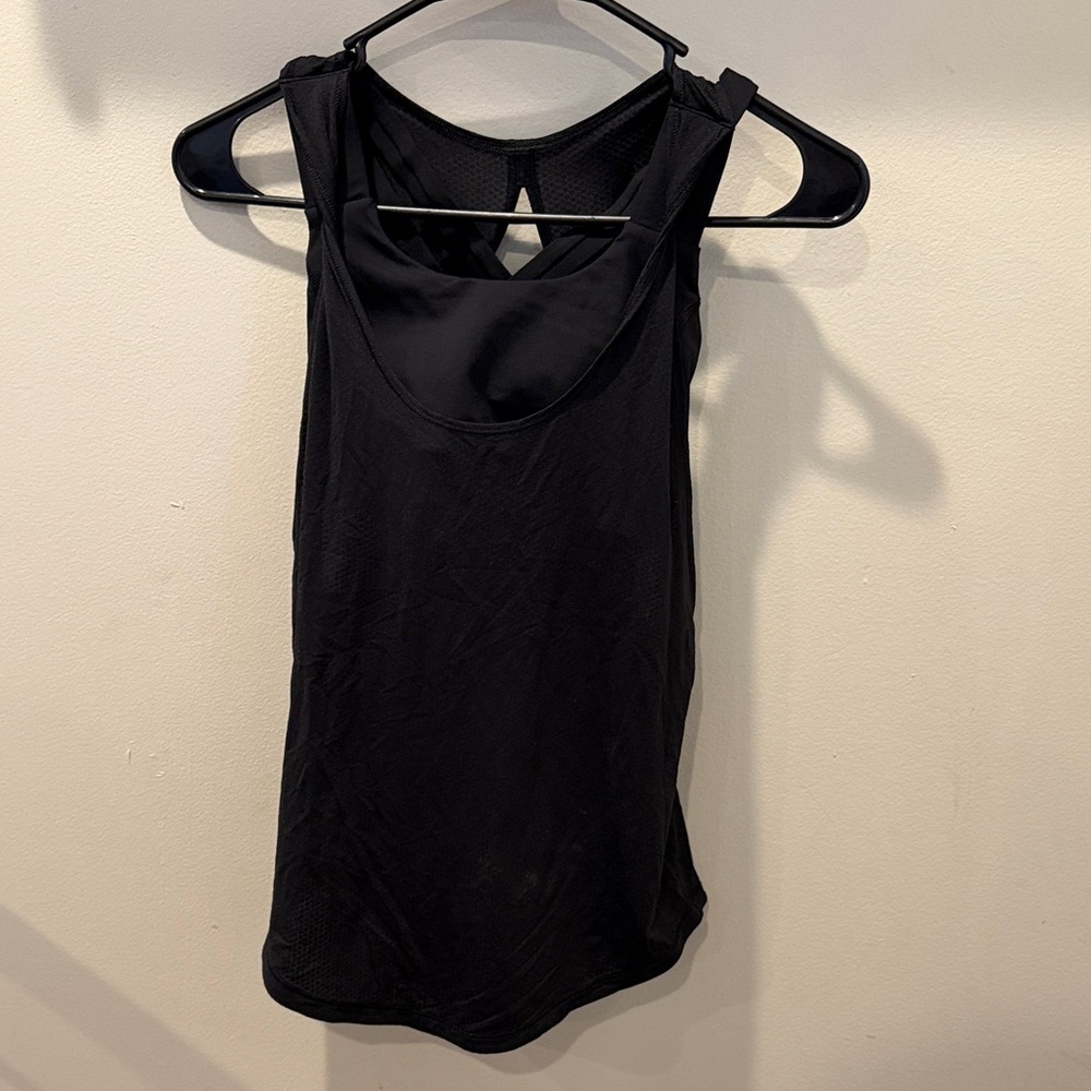 lululemon athletica Black Mesh Tank Top with built in bra- never worn